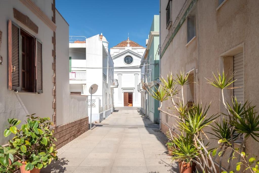 Casa Vacanza Sotto Torre 卡拉赛达 外观 照片